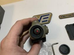 коллиматорный Vector Optics Maverick-III 1x22 MIL (SCRD-38) цвет TAN