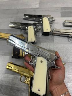 Кольт 1911 золотой и серебряный