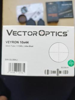 Компактный оптический прицел VectorOptics VEYRON 10x44