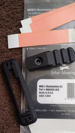 Комплект крепления фонаря Magpul MAG402-BLK