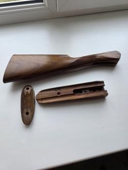 Комплект в орехе на ИЖ-43 16 калибр.