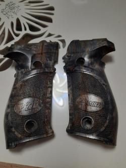 Комплектующие для P 226 / P226T : Накладки рукояти пистолета .