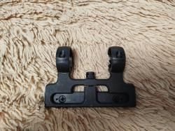 Кронштейн с планкой под оптику МЦ 20 01