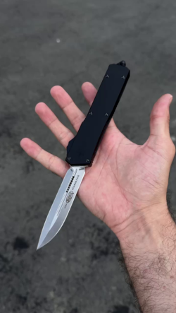 Крупный фронтально выкидной нож Microtech Marfione SCARAB 2