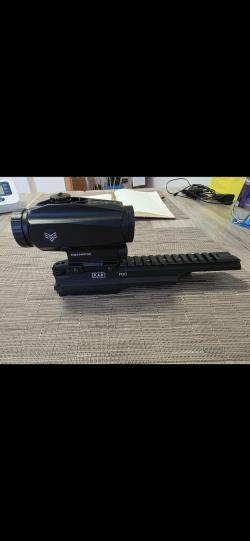 Крышка затворной коробки АК/АКМ производство Израиль с планкой пикатини