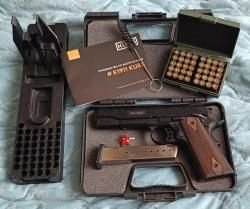 KURS ТТ и Colt K1911 в расширенных комплектациях с подставками!