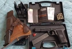 KURS ТТ и Colt K1911 в расширенных комплектациях с подставками!