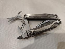 leatherman chargе titanium 
