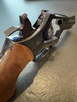 Lom-13 KURS револьвер калибр 10х28