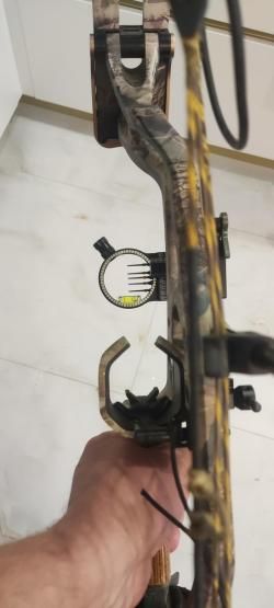Лук блочный HOYT Lasertech