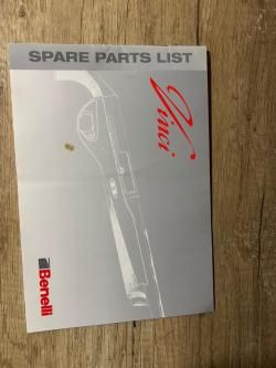 Магазин на Benelli Vinci на 10 мест