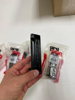 Магазин Ruger sr9 9 мм 17 rd