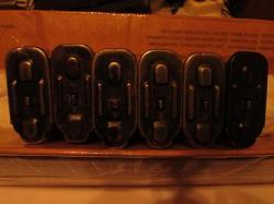 Магазины к АК-74 на 30 патр.,рукоятки,зарядные планки СКС,калоша на приклад,патронташ