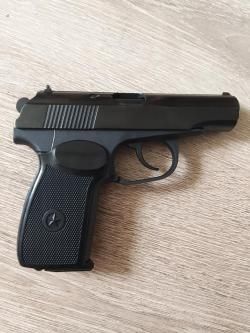 Макаров Р-411