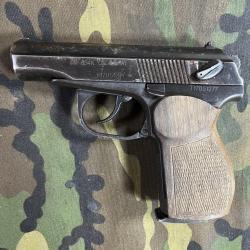 Пневматический пистолет МР-654 