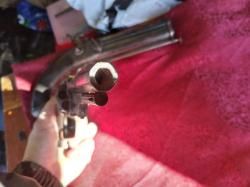 Макет ммг револьвер морской Петтенгилла