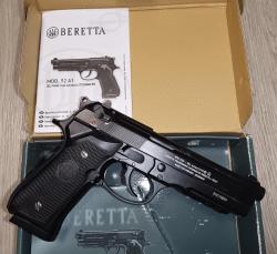 пистолет Umarex Beretta M92 FS A1 4.5 мм (Черный, Blowback, медные шарики)