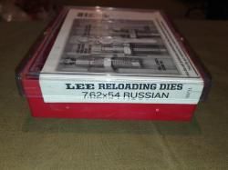 Матрицы, пулелейка и сайзер LEE 7,62х54R