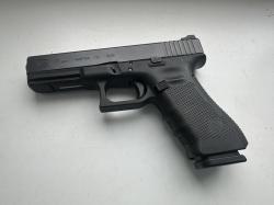 пистолет Glock  17 , gen 4   ММГ