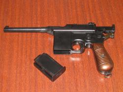 Маузер К96 (Mauser C96, или модель 712 «Schnellfeuer») от Tokyo Marui (Япония)