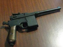 Маузер К96 (Mauser C96, или модель 712 «Schnellfeuer») от Tokyo Marui (Япония)