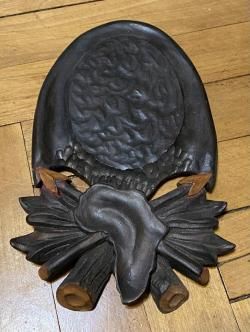 Медальоны для африканских трофеев.