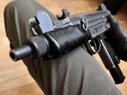 ММГ макет Узи UZI