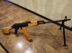 Модель пулемета РПК74 со складными сошками и прикладом