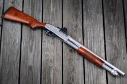 Mossberg 590A1 Mariner