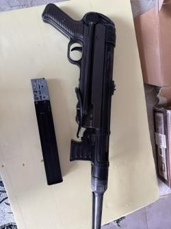 MP40 MP-40