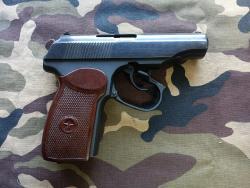 Пневматический пистолет МР-654 Ушастик