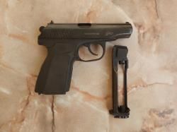 МР-654К (1999 год, № 9905889) + кобура Walther P88 + пульки