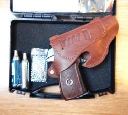 МР-654К из боевого. В тюнинге. С комплектом. Ковка. В идеале. 32 серия. СССР. С кобурой.