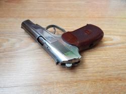 МР-654К в Никеле с комплектом. Исправен.