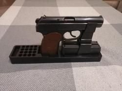 МР-80-13Т, калибр 45 Rubber. 