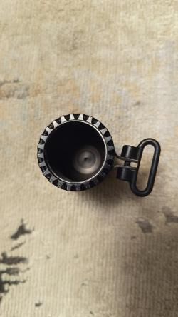 На МР-155 комплектующие - приклад , цевьё , трубка магазина , гайка .