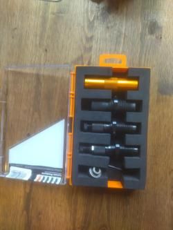 Пресс с набором матриц для релоадинга 223 rem