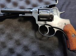 Наган - 1927 г.в. Сигнальный под жевело. 