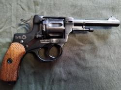 Наган Блеф 1925 г.в.