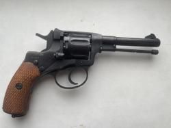 Наган М калибр 10х32 