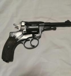 Наган Мр-313, револьвер сигнальный 