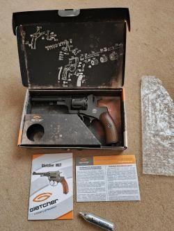 Наган  пневматика NGT Gletcher , 4,5 мм, СО 2 новый.