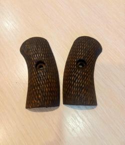 ЗИП Накладки деревянные для Нагана