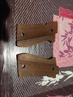 Накладки на Beretta M84FS