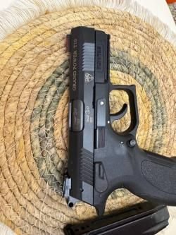 Несерийный Grand Pover T10 Golden Hundred Limited Edition 007 10x22T с оптоволокном