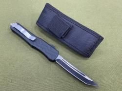 Нож кнопочный с узором на рукояти