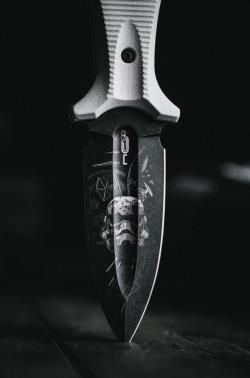 Нож NC Custom Grave 2.0 Stormtrooper edition