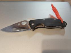 Нож Spyderco Tenacious сталь 8Cr13MoV