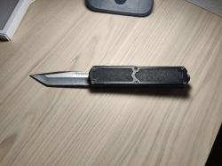 Нож Tanto OTF Titan фронтальный
