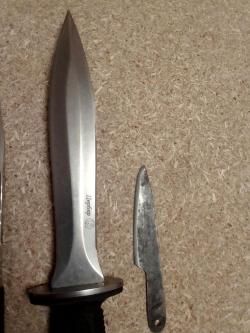 ножи в ассортименте